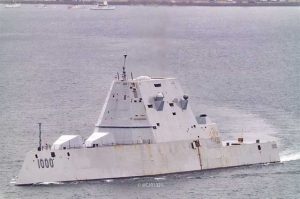 USS-Zumwalt-super-destroyer-is-rusting-near-California-literally-2.jpg